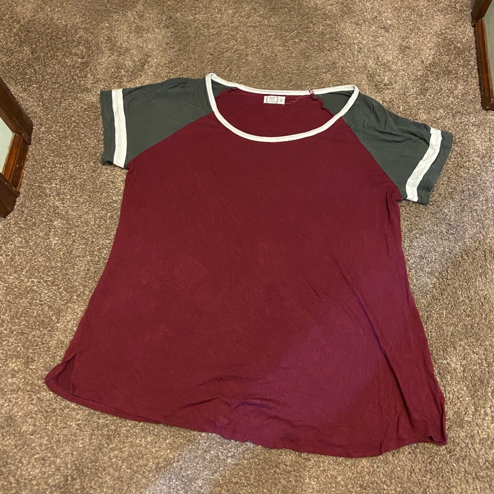 Burgundy Maurice’s Top